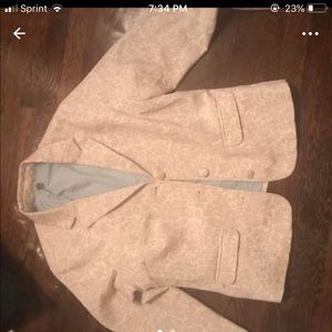 Jacquard Ivory blazer and has the skirt to match